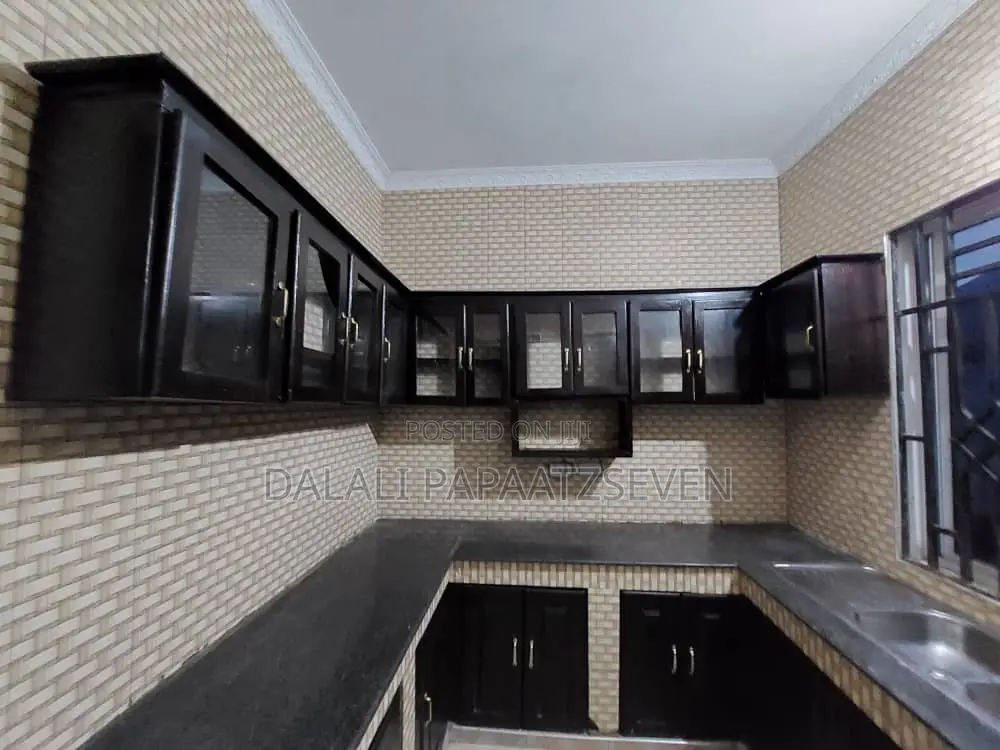 2bdrm House in Dalalipapaatzseven, Kimara for rent