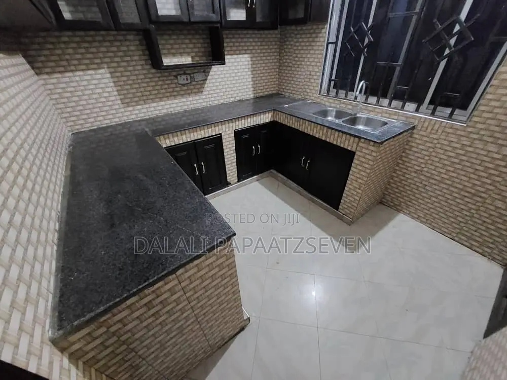 2bdrm House in Dalalipapaatzseven, Kimara for rent