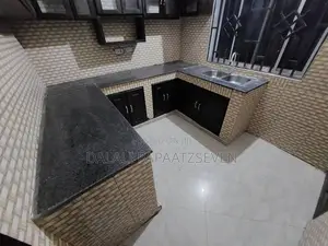 2bdrm House in Dalalipapaatzseven, Kimara for rent