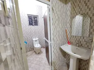 2bdrm House in Dalalipapaatzseven, Kimara for rent