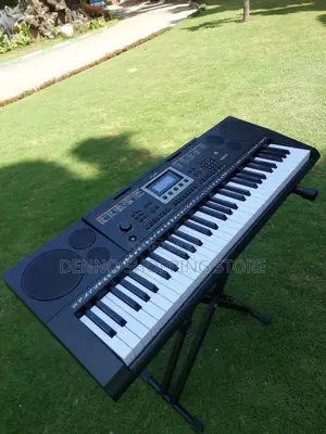 Midi Keyboard With Stand(Kinanda Na Stand)Ym829