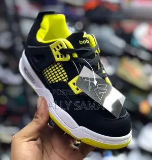 Kids Unisex Sneakers Jordan4