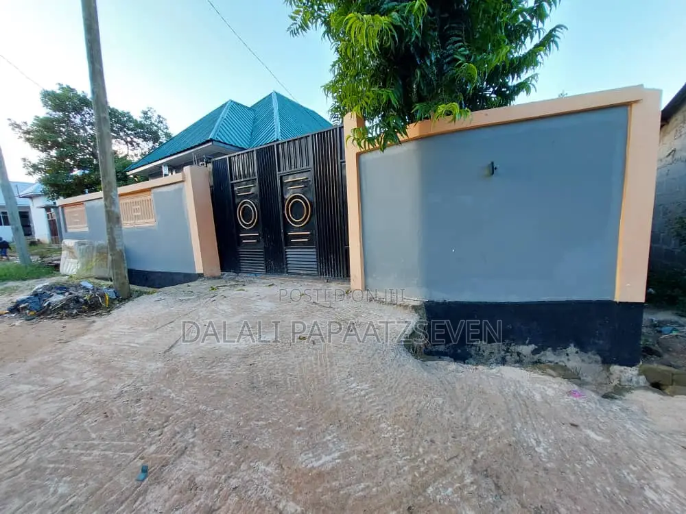 1bdrm Apartment in Dalalipapaatzseven, Kimara for rent