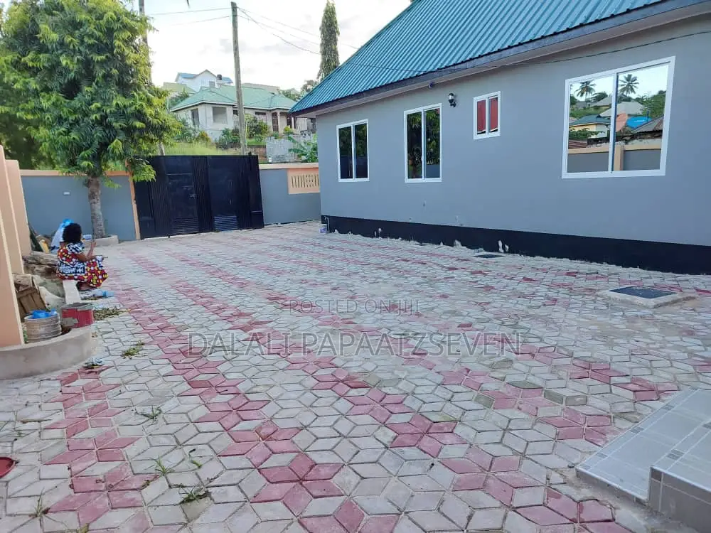 1bdrm Apartment in Dalalipapaatzseven, Kimara for rent