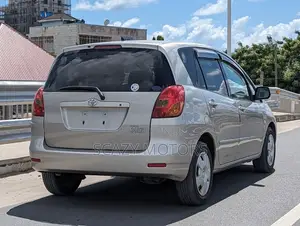 Toyota Corolla Spacio 2002