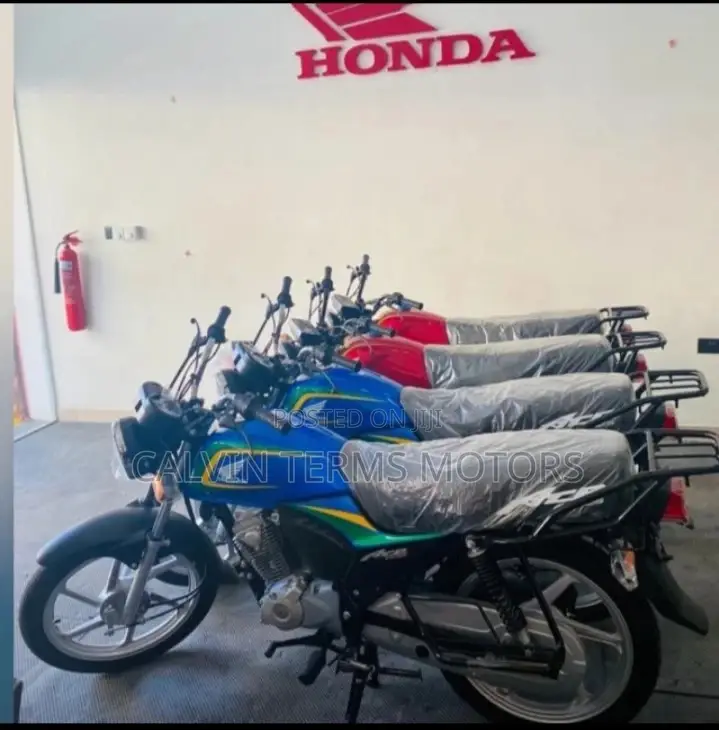 New Honda CB 2024 Red