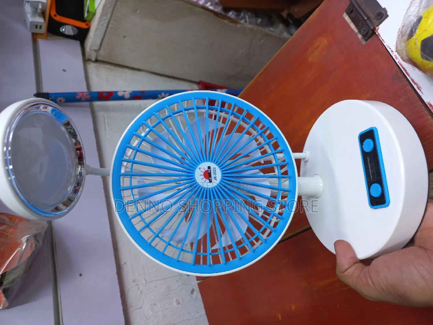 Table Rechargeable Fan(Fen Ya Kuchaji Ya Mezani )