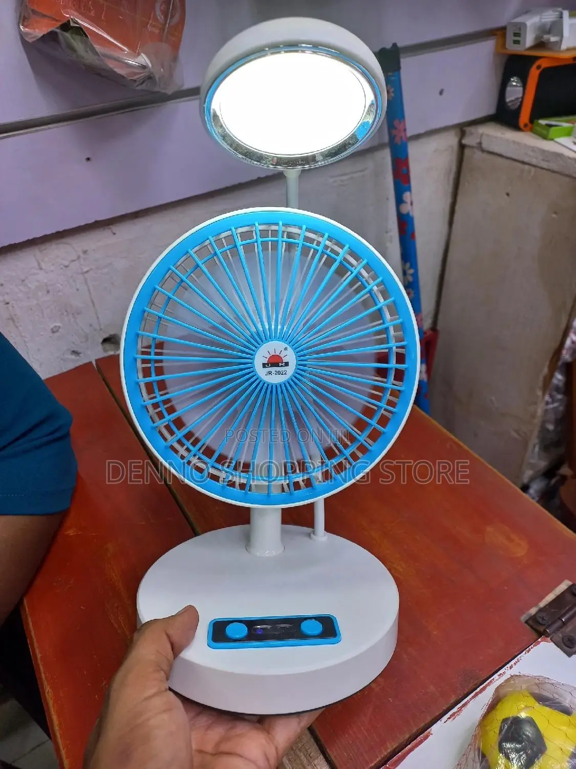 Table Rechargeable Fan(Fen Ya Kuchaji Ya Mezani )