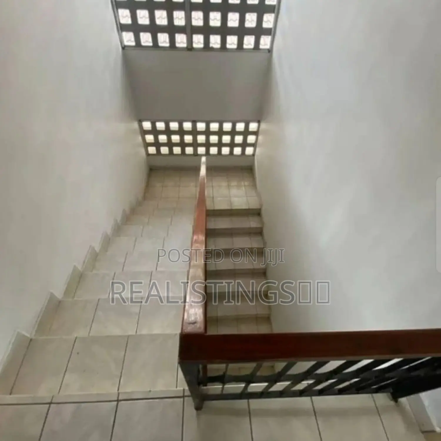 5bdrm Mansion in Mikocheni for sale