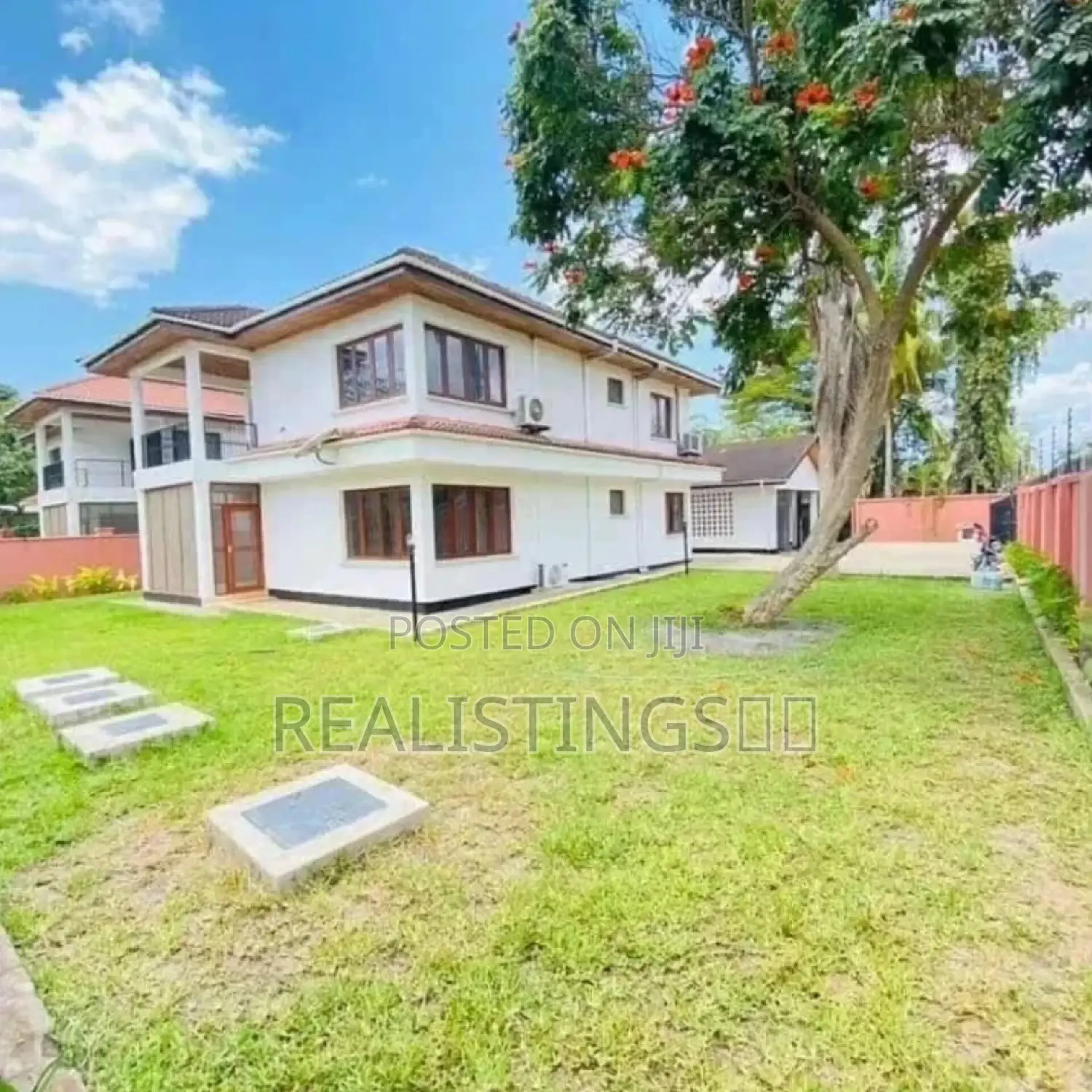 5bdrm Mansion in Mikocheni for sale
