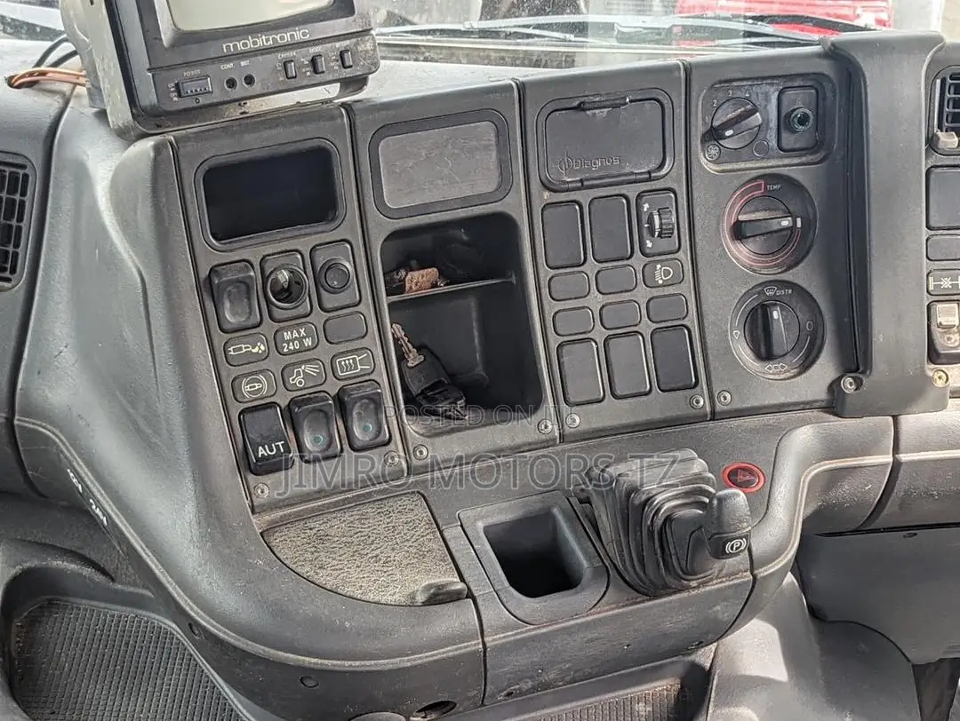 Scania Interlink 2000 White