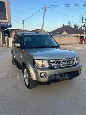 Land Rover Discovery 2010 Gray