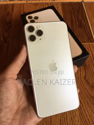 New Apple iPhone 11 Pro 256 GB Gold