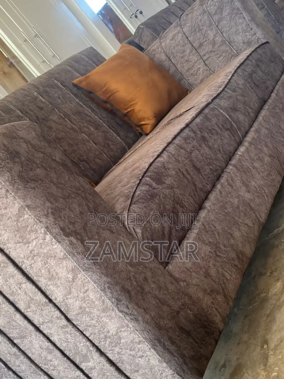 Sofa La Watu Wawili
