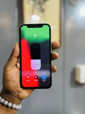Apple iPhone 11 64 GB Green