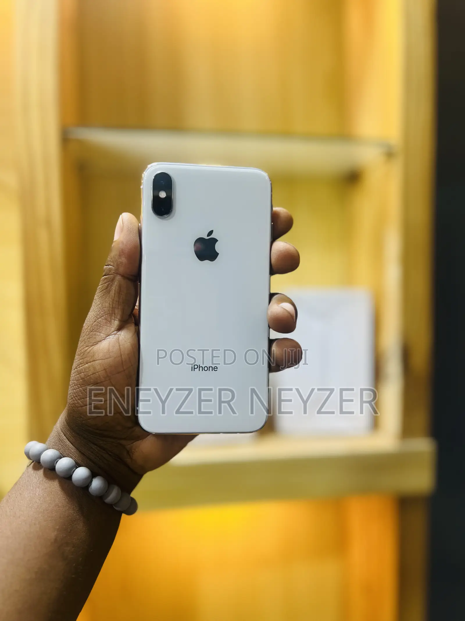 Apple iPhone X 64 GB Silver