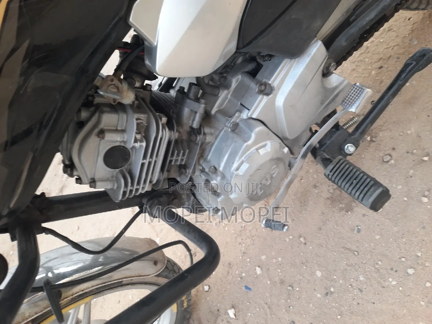 TVS King Deluxe Plus iTouch Start 2020 Black