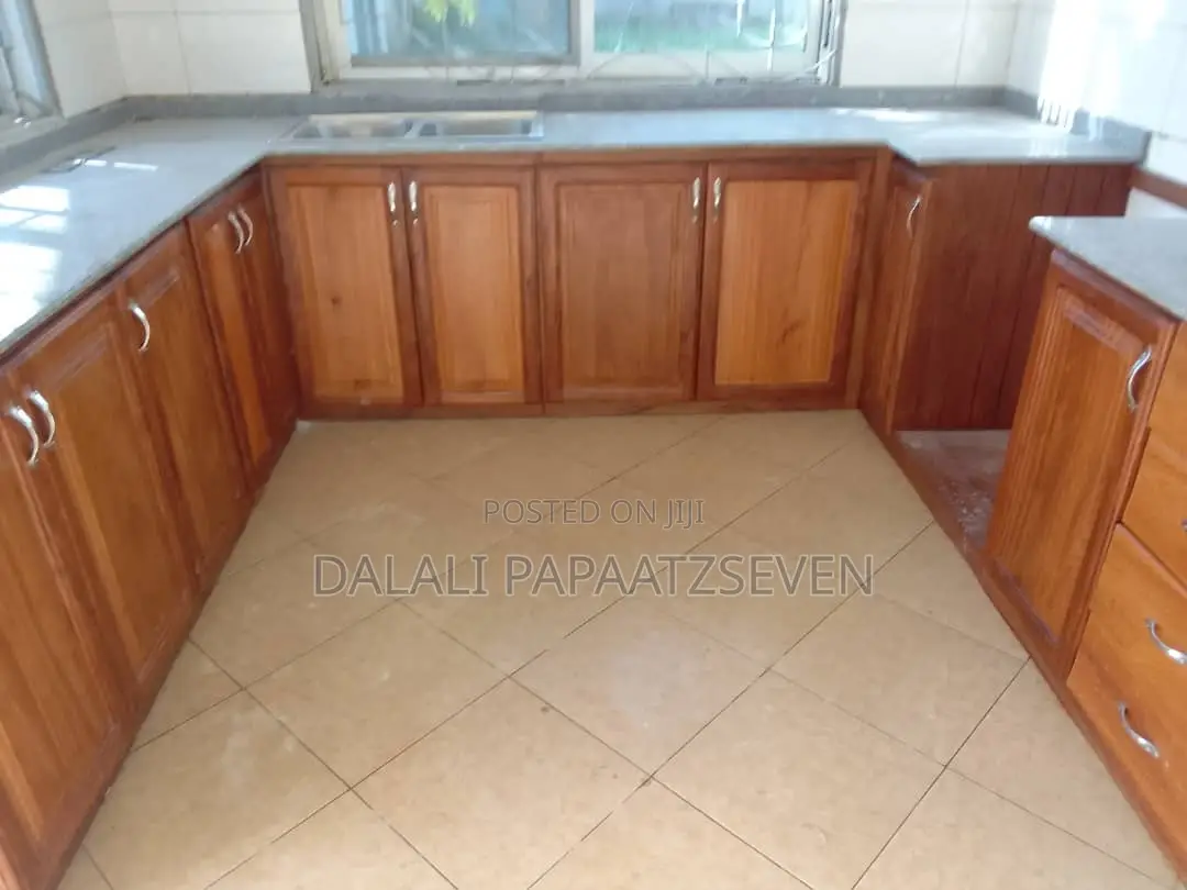 4bdrm House in Dalalipapaatzseven, Bunju for sale