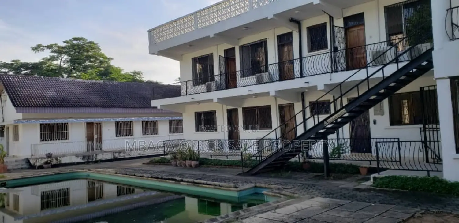 10bdrm House in Masaki for rent