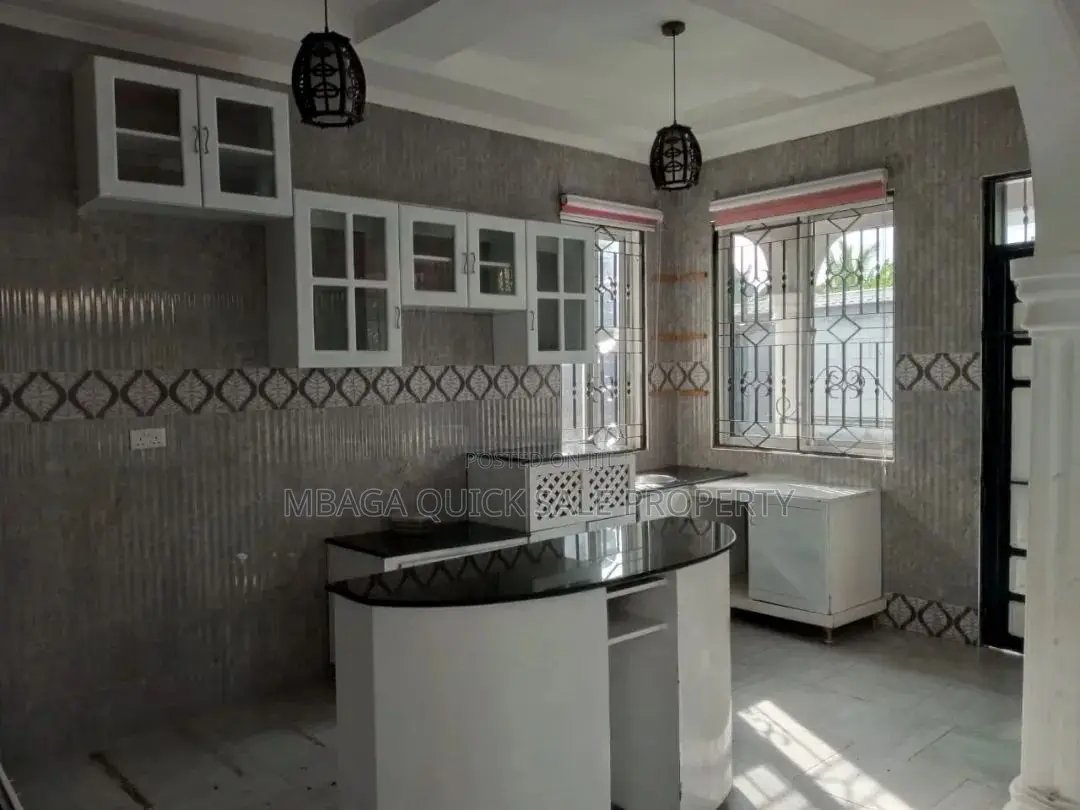 3bdrm House in Mbezi Msakuzi for rent