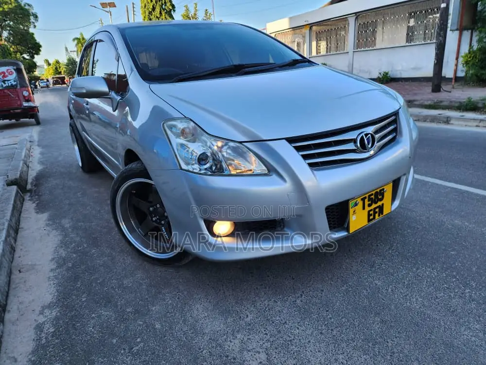 Toyota Blade 2007 Silver