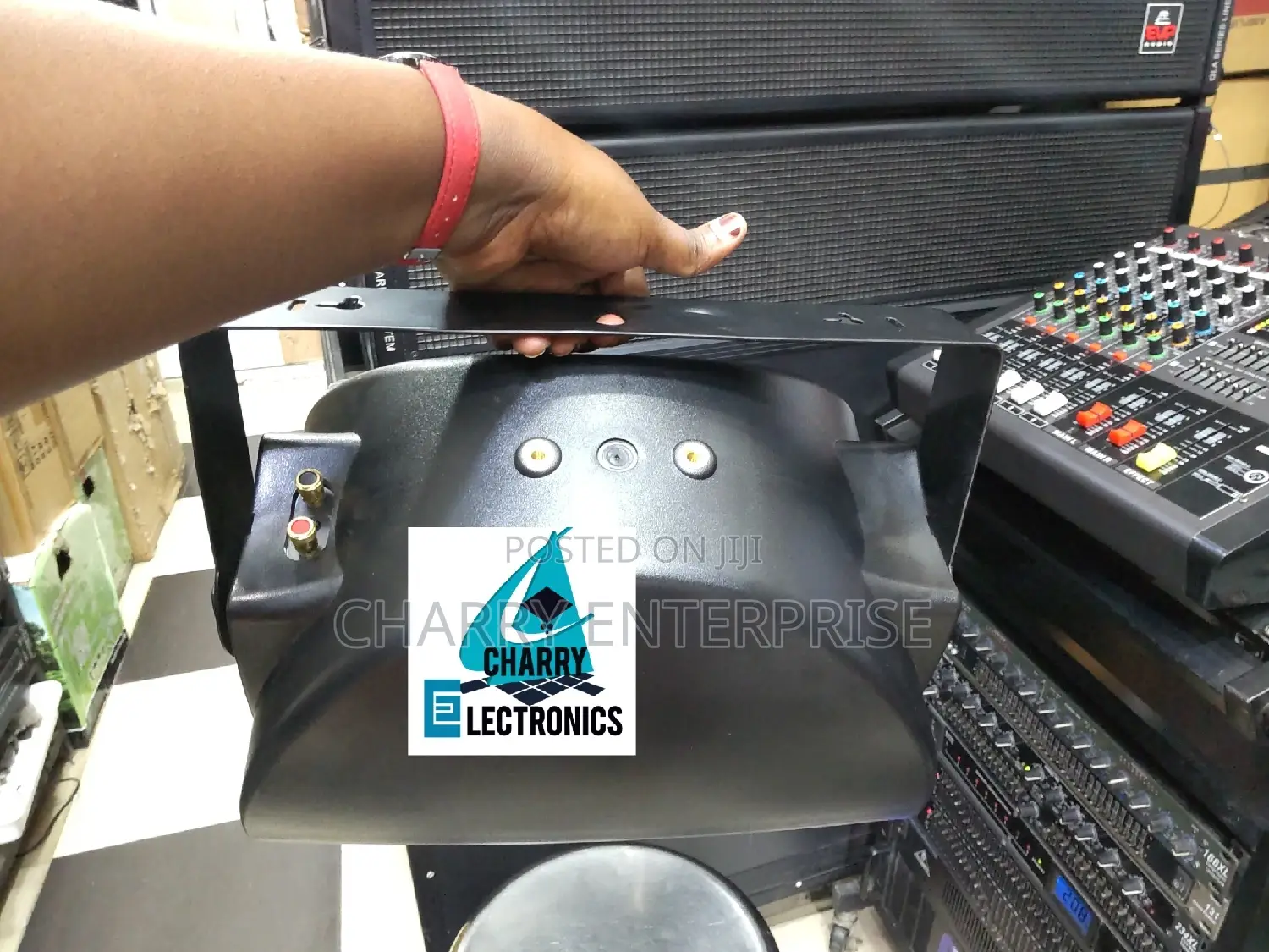 JBL Powerful Mid Speaker 8 Inch