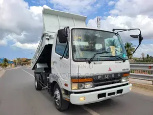 Mitsubishi Fuso Fighter Dump - 6D16