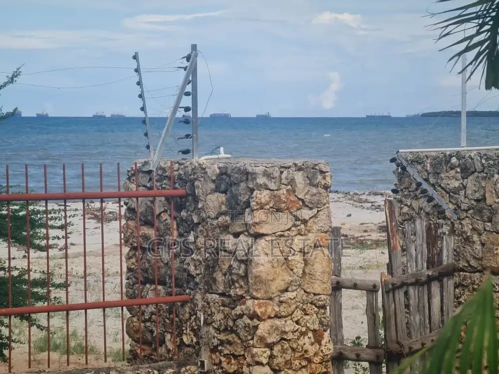 3bdrm House in Mbezi Beach Kidimbwi, Kinondoni for sale
