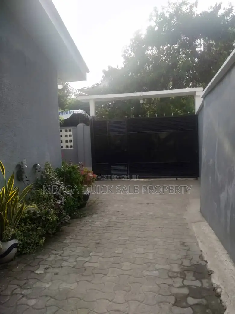 1bdrm Apartment in Kinondoni for rent