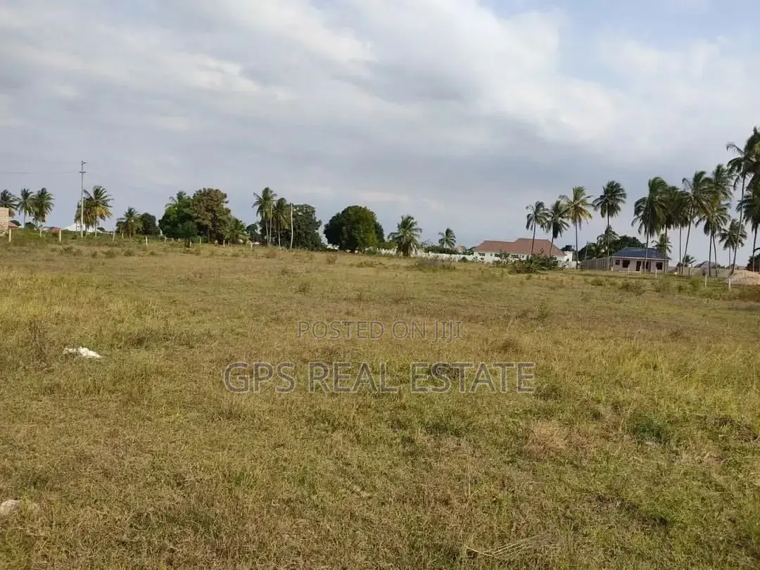 1acre Plot for Sale at Bagamoyo Ukuni ( Bagmy Total Energy)