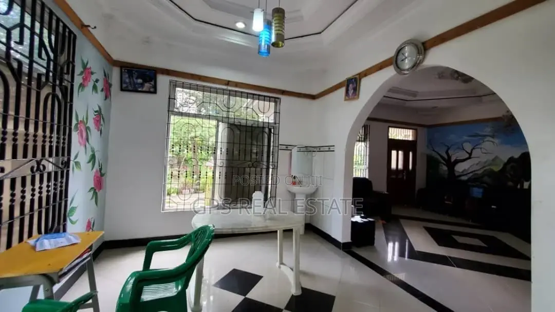 3bdrm House in Mbezi Msakuzi, Kinondoni for sale