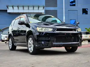 Mitsubishi Outlander 2012 Black