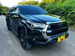 Toyota Hilux 2023 Black