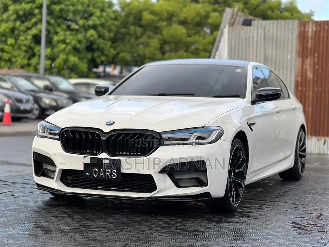BMW 520i 2015 White