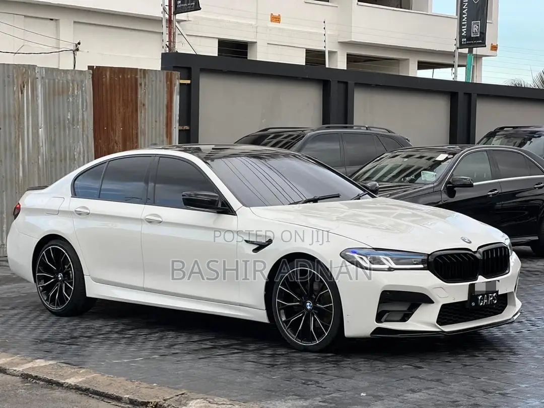 BMW 520i 2015 White