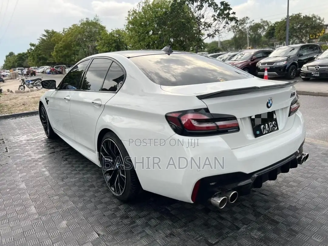 BMW 520i 2015 White