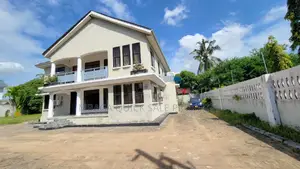 5bdrm House in Mbezi Beach for rent