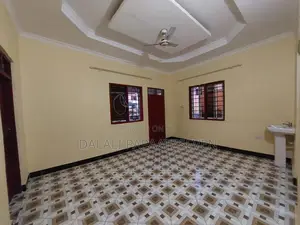 2bdrm Apartment in Dalalipapaatzseven, Kimara for rent
