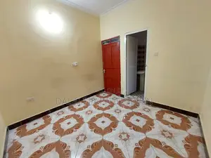 2bdrm Apartment in Dalalipapaatzseven, Kimara for rent