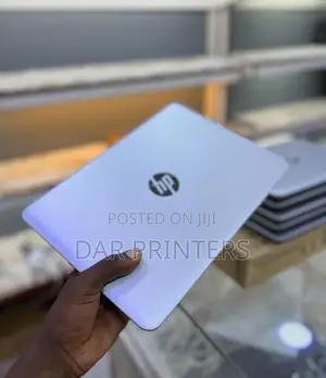 Laptop HP EliteBook 820 G3 8GB Intel Core I5 HDD 500GB