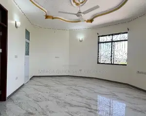 5bdrm House in Salasala, Mbezi for rent