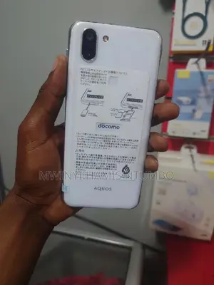 Sharp Aquos R3 128 GB White