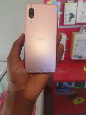 Sharp Aquos Sense 3 SHV45 64 GB Silver