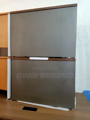 OFFICE Table Medium Sized