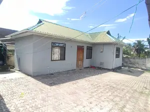 5bdrm House in Excela Jushua, Kijitonyama for sale