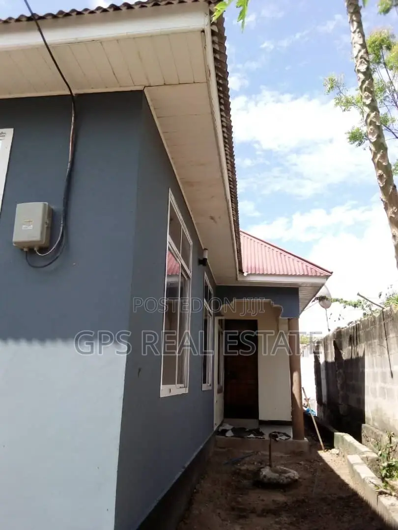 3bdrm House in Mbezi Beach Masana, Kinondoni for sale