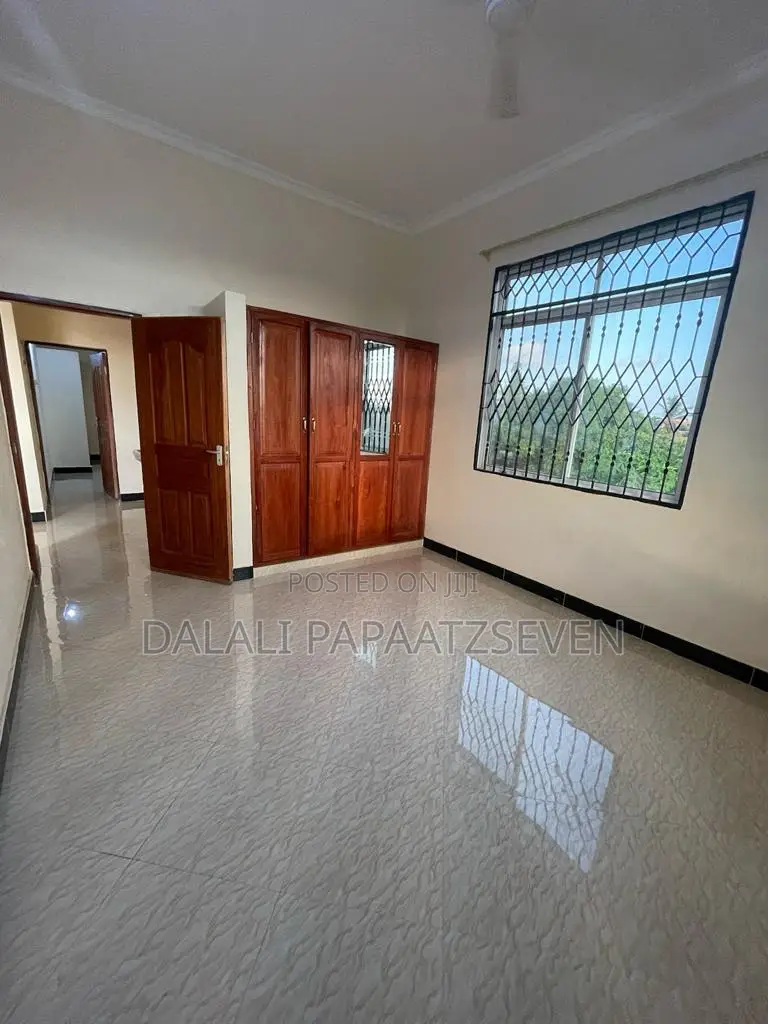 2bdrm Apartment in Dalalipapaatzseven, Kinondoni for rent