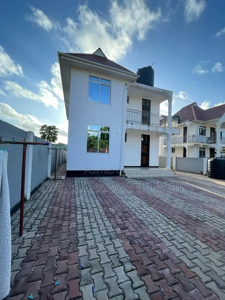 2bdrm Apartment in Dalalipapaatzseven, Kinondoni for rent