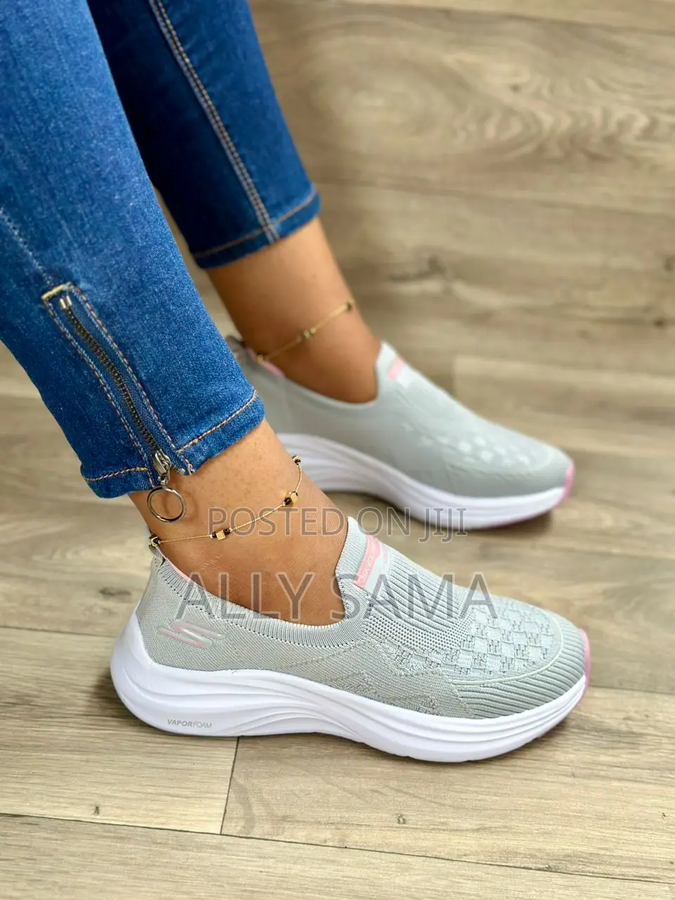 Womens Sneakers Skechers