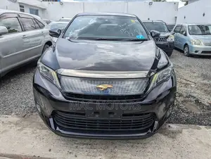 Toyota Harrier 2.0 2016 Matt Black